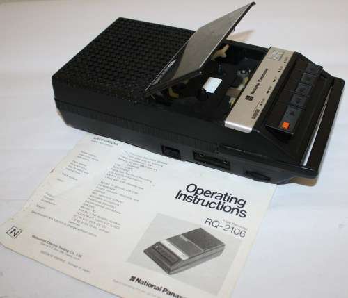 National Panasonic Tape Recorder-Working-As per photos-Including Instructions.