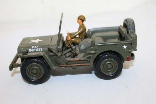 U.S.A. Army Willy's Jeep-New Ray-One Figure(not original)As per photos