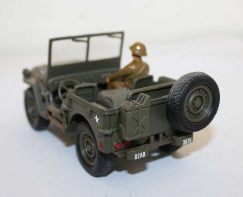 U.S.A. Army Willy's Jeep-New Ray-One Figure(not original)As per photos