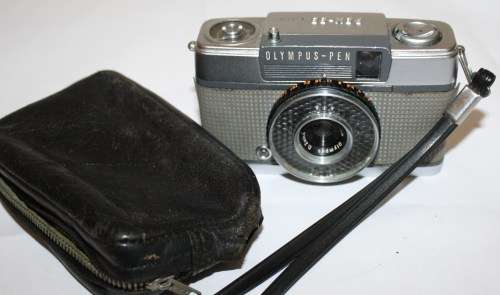 Olympus-Pen-EE 35mm Camera-Good Condition-Shutter Fires with Bag...as per photos