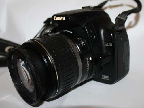 Canon *EOS* 350D..Canon Zoom Ef-S..18-55mm 1:3.5-5.6 ii Lens.AF/Mf.