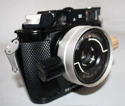 Nikon**Nikonos ii**35mm Underwater Camera..As per Photos