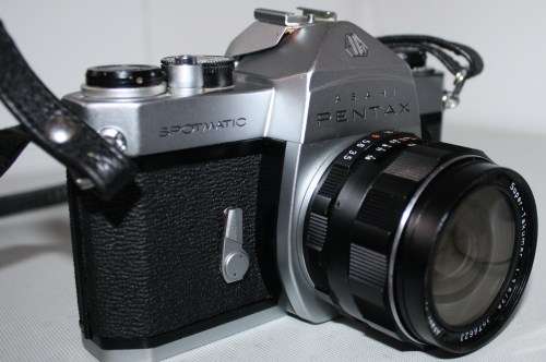 Pentax Spotmatic**SP**SLR 35mm..Super-Takumar1:3.5\28 Lens,M42 screw mount,plus Pentax Filter
