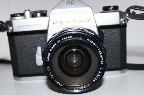 Pentax Spotmatic**SP**SLR 35mm..Super-Takumar1:3.5\28 Lens,M42 screw mount,plus Pentax Filter