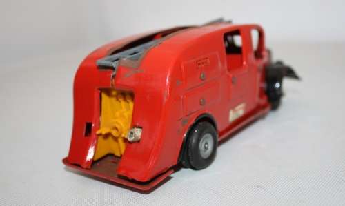 Tri-Ang-Minic**Pre War Fire Engine**No 62 ME....Condition..As per Photos