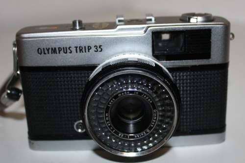 **Olympus Trip 35**Shutter Fires..lens.Including Original Box and Instructions Excellent Condition
