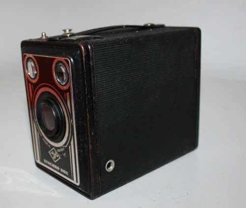 **Agfa Synchro Box** Camera..6x9...2x1/4  3x1/4 As per Photos(roll film still in camera)