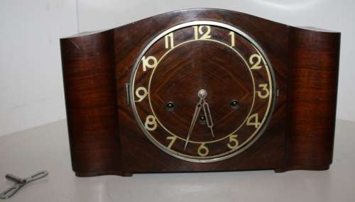 **Mantel Clock**Beautiful Wood Mantel Clock..37cm Wide..22.5cm High' Beautiful Chimes