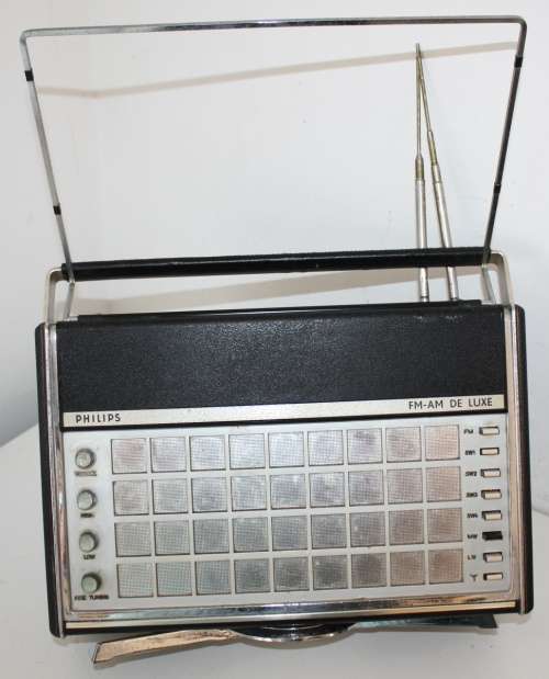 **Philips L6 X 38T** FM-AM-SW 1-4.. De Luxe....Rare Collectable Model.