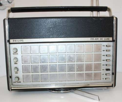 **Philips L6 X 38T** FM-AM-SW 1-4.. De Luxe....Rare Collectable Model.