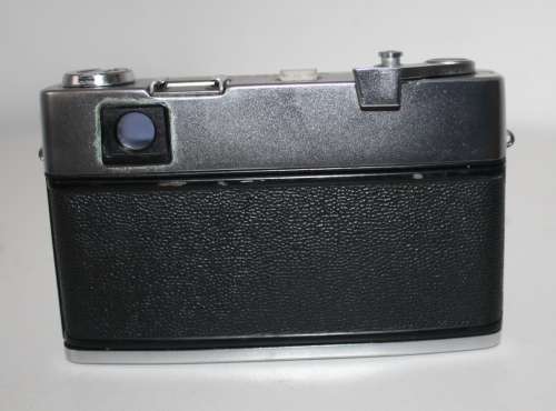 ** Yashica Lynx**Camera Good Condition....Shutter Fires...Shutter"Blades" not closing.Lens Clean.