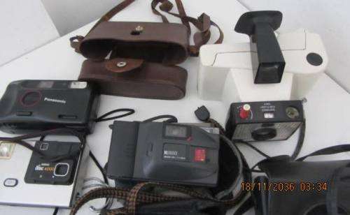 **Combo Cameras**...Eight...Canon/Minolta etc..As per Photos...Minolta NOT included...Not Tested.