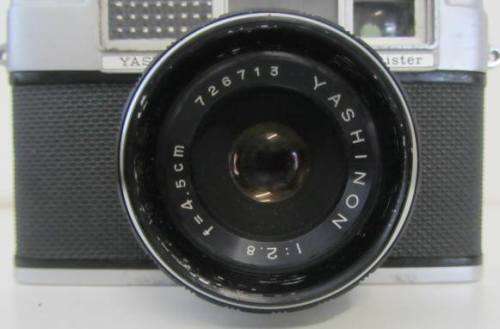 **Yashica-Minister**Yashinon 1:2.8 f=4.5cm Lens...Good condition