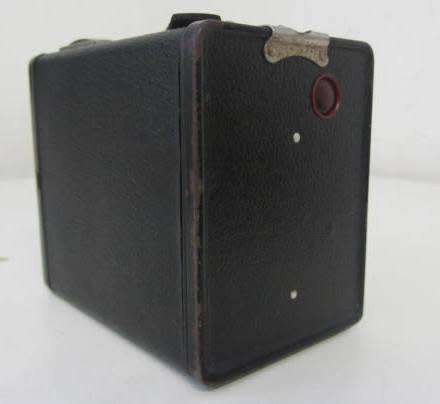 **Six-20-Brownie'D'-Made by Kodak**Box Camera....Good Condition..As per Photos