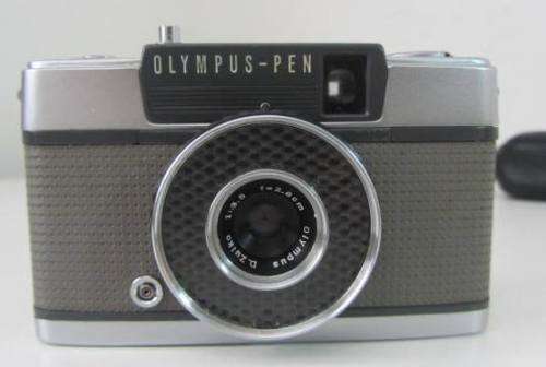 **Pen EE**Double Frame 35mm Camera-D.Zuiko 1:3'5 f=2.8cm Lens..Excellent Condition.