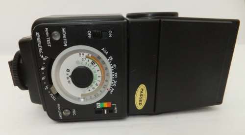 Flash**Minolta Auto 320X**