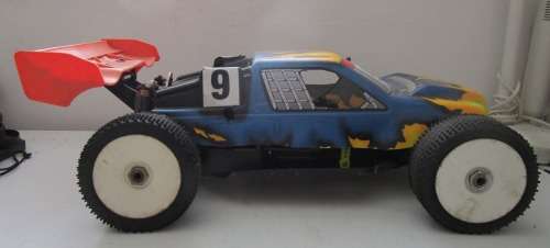 **Nitro Off Road"Buggy"** 1/8 Scale..With Instructions(pages torn and repaired)