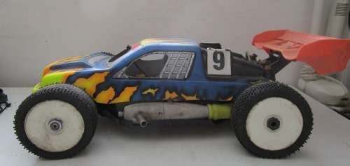 **Nitro Off Road"Buggy"** 1/8 Scale..With Instructions(pages torn and repaired)