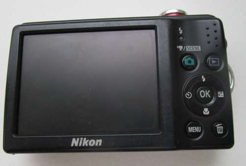 **Nikon Coolpix Digital Camera**...Tested Working....Memory Card Not Included...Incl Bag