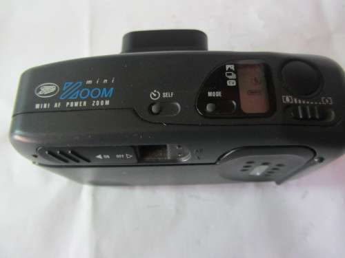 **Boots Mini Zoom**AF Power Zoom-Ricoh f=38-60mm Macro Lens..Timer...Rare Shutter Working.
