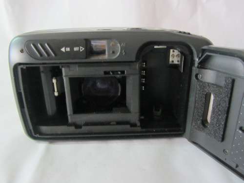 **Boots Mini Zoom**AF Power Zoom-Ricoh f=38-60mm Macro Lens..Timer...Rare Shutter Working.