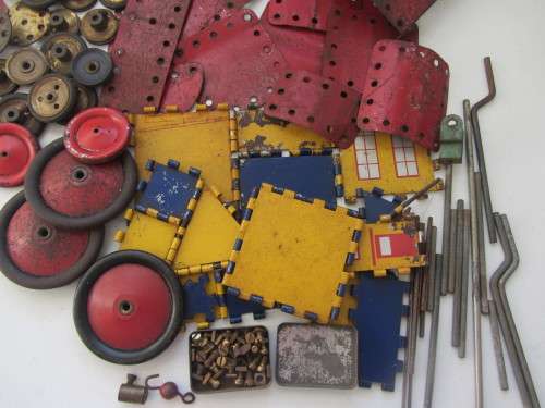 **Meccano-Red/Green**Playworn-See Photos for Condition-Restore