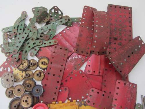 **Meccano-Red/Green**Playworn-See Photos for Condition-Restore