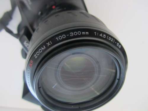 **Minolta Maxxum 7xi** Minolta Maxxum Af Zoom xi Macro-Af 100-300mm 1:4.5-5.6 Lens