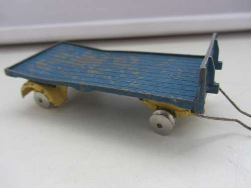 Corgi Toys-Platform Trailer-As per Photos-Damaged