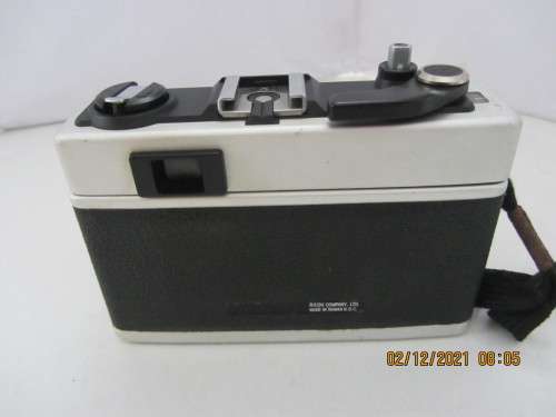 Ricoh 500 RF-35mm  Camera Ricoh Rikenon 2.8 40mm Lens-Working.