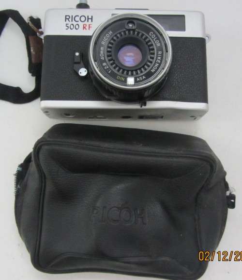 Ricoh 500 RF-35mm  Camera Ricoh Rikenon 2.8 40mm Lens-Working.