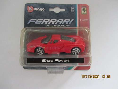 Ferrari Enzo Rerrari 1/43 Race and Play-Sealed Display