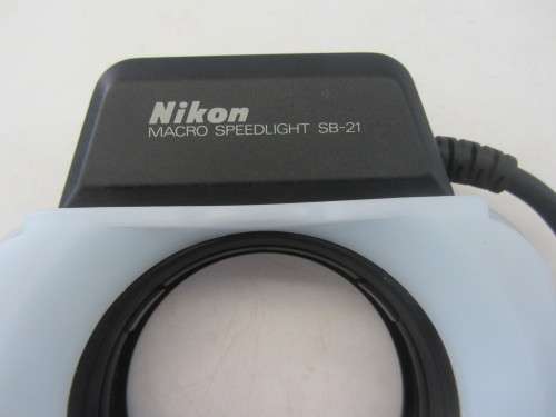 Nikon Macro Speedlight SB-21 with Nikon AS-14 Controller-As per Photos