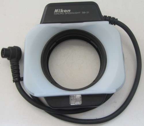 Nikon Macro Speedlight SB-21 with Nikon AS-14 Controller-As per Photos