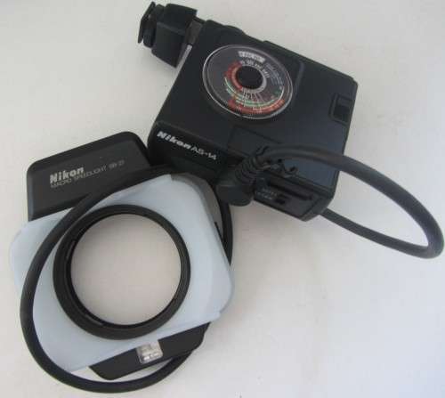 Nikon Macro Speedlight SB-21 with Nikon AS-14 Controller-As per Photos