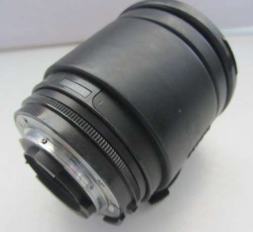 Tamron AF Aspherical 28-200mm f3.5-5.6 Lens-Not 100% clean(slight funges)