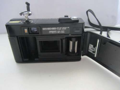 Minolta Hi-Matic Auto Focus Minolta 28mm f2.8 Lens-Working-Looking in Good Condition