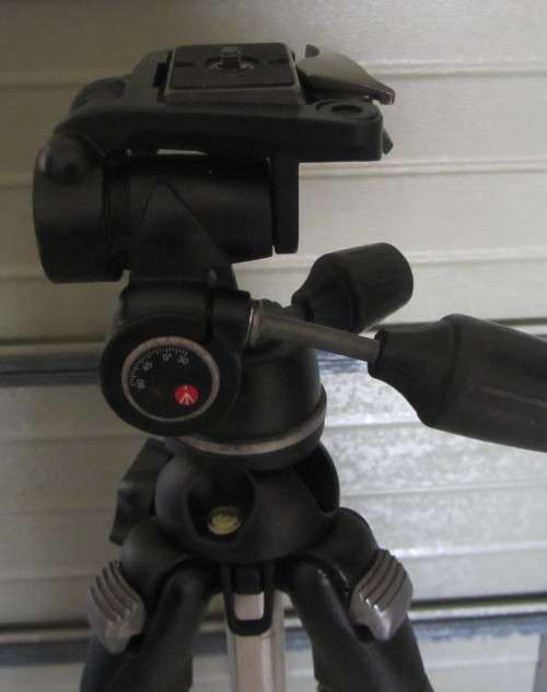 Manfrotto 804 RC-2 Heavy Duty(Professional) Tripod.
