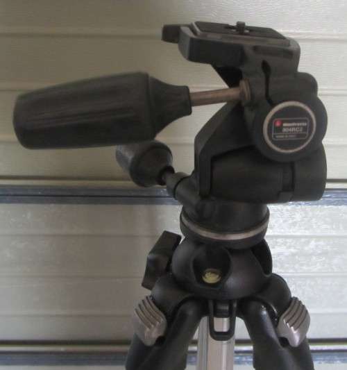 Manfrotto 804 RC-2 Heavy Duty(Professional) Tripod.