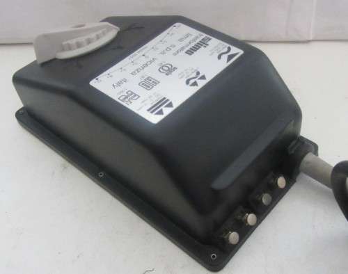 Lima Transformer 2057-Original Box-Switches On.