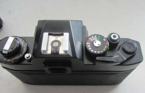 Ricoh KR-10 Body(shutter Stuck) Plus Mamiya MSK 500 Body(winder stuck)