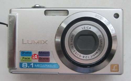 Panasonic DMC fs53 Lumix 8.1 Mega Pixels Digital Camera-Leica Lens-Excellent Condition Incl Charger