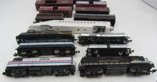 Bachmann/Amtrak Locos-Vintage Lima Coach-Mostly N scale(plus?)-Not teste Plus for Restoration