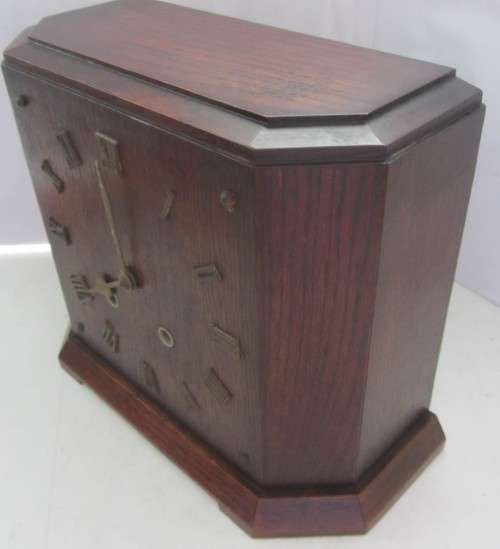 Mantel Clock-Oak Cased-26cm Long/12.5cm Wide/22cm High. With Pendulum-No Key-Not Tested