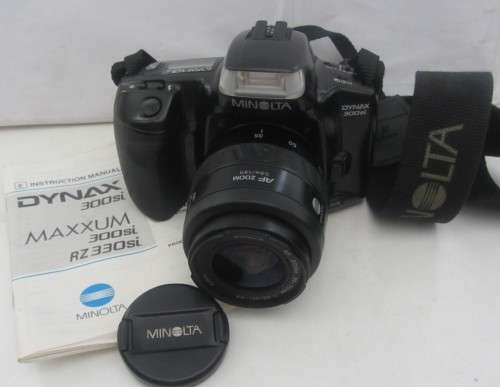 Minolta Dynax 300i-Minolta AF Zoom 35-70mm 1:3.5(22)-4.5 Lens(clean)