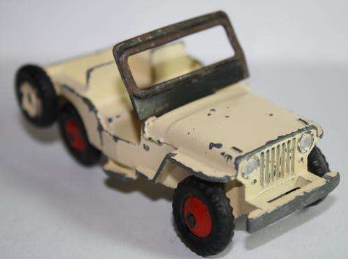 Dinky Jeep-25y