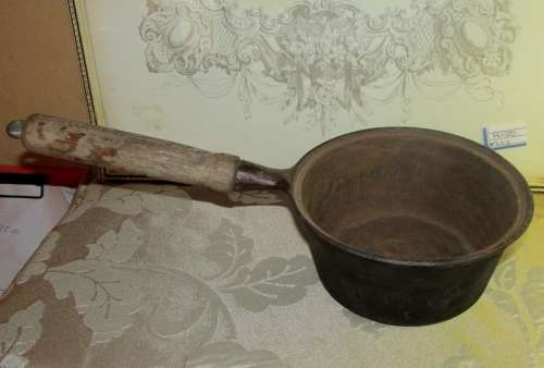 Cast Iron Saucepan