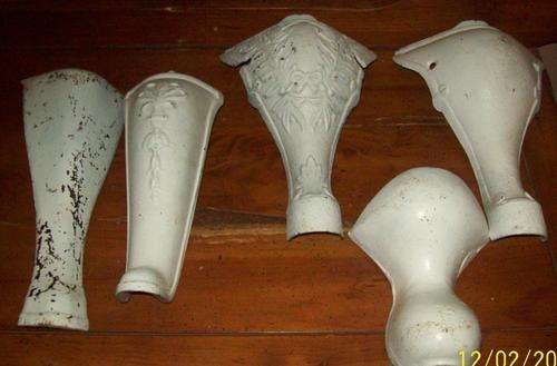 5 X "POOTJIE " BATH CAST IRON FEET - R150.00