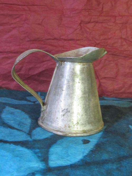 Small Tin Oil Jug (200ml)