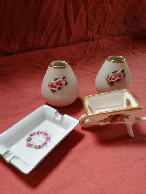 1 Lot royal albert etc reduced